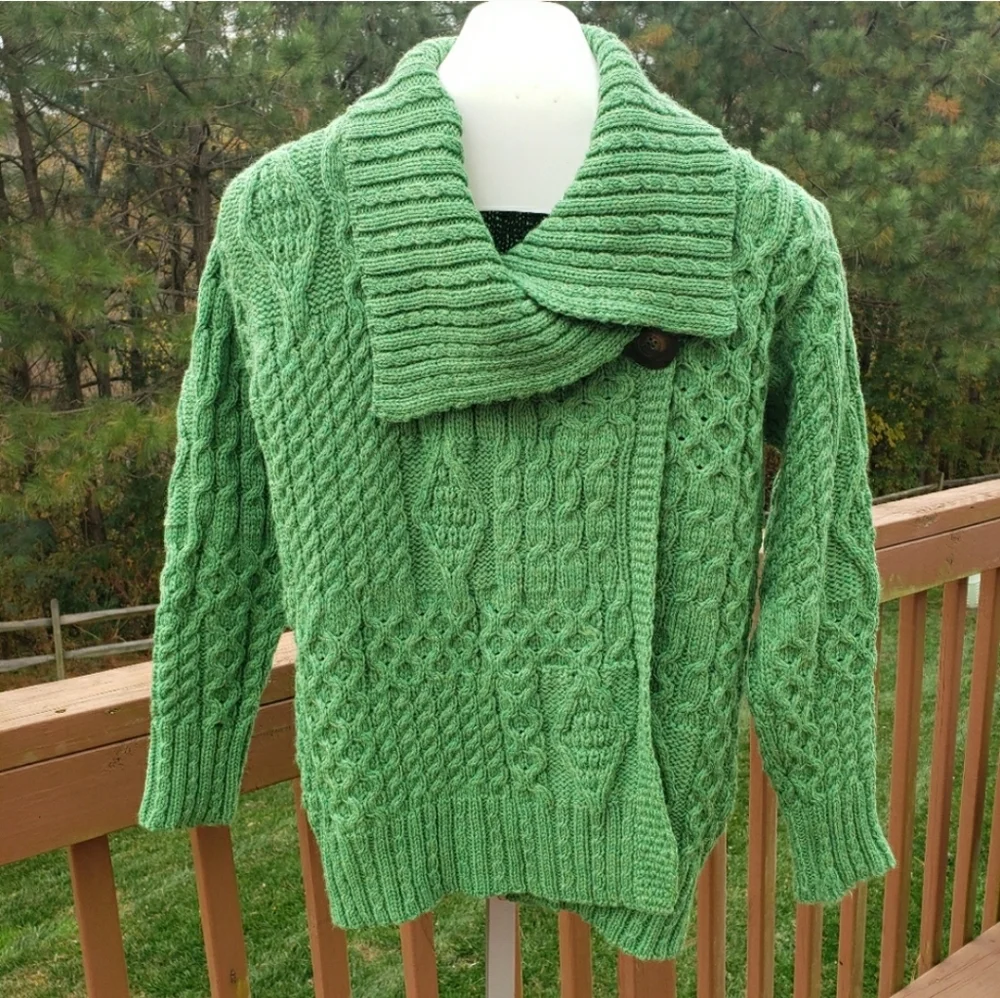 Aran Crafts Ireland green Merino wool chunky cable knit Cardigan one button S
